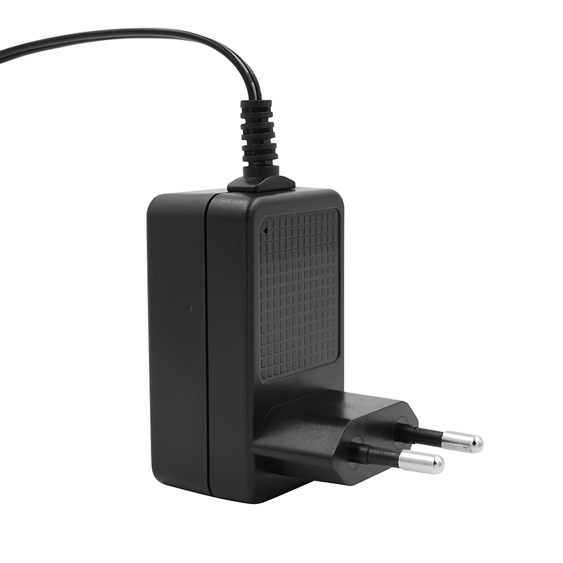 15W帶線電源適配器（歐規）