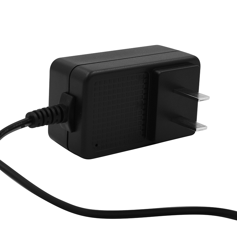 15W帶線電源適配器（中規）