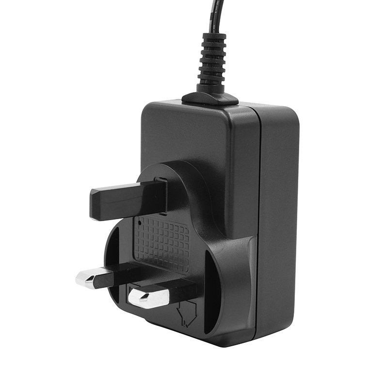 15W帶線電源適配器（英規(guī)）