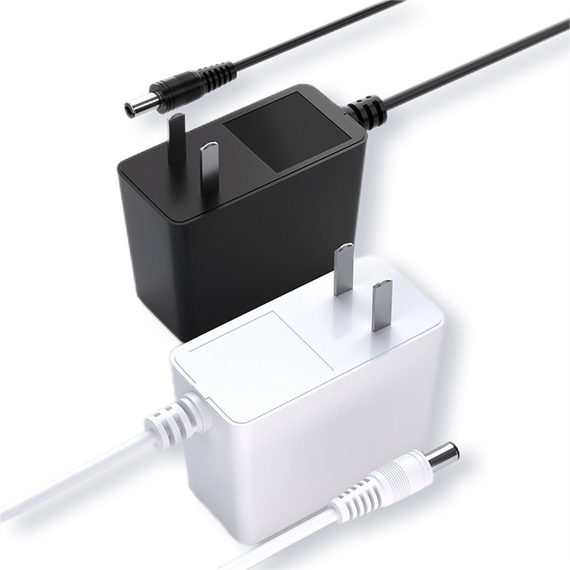 24W系列電源適配器/充電器